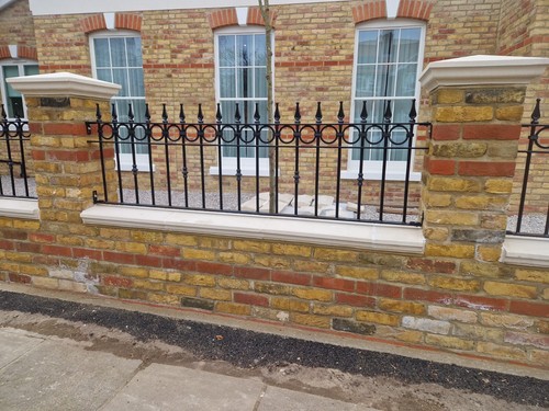 Spear top metal railing - spear,